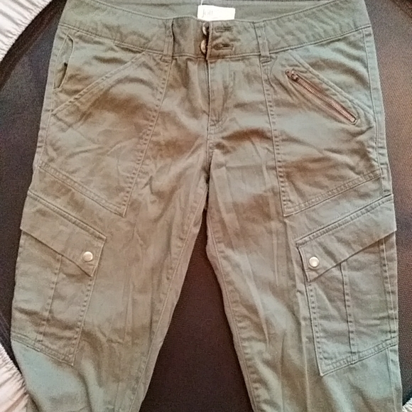 Cargo pants - Picture 3 of 4